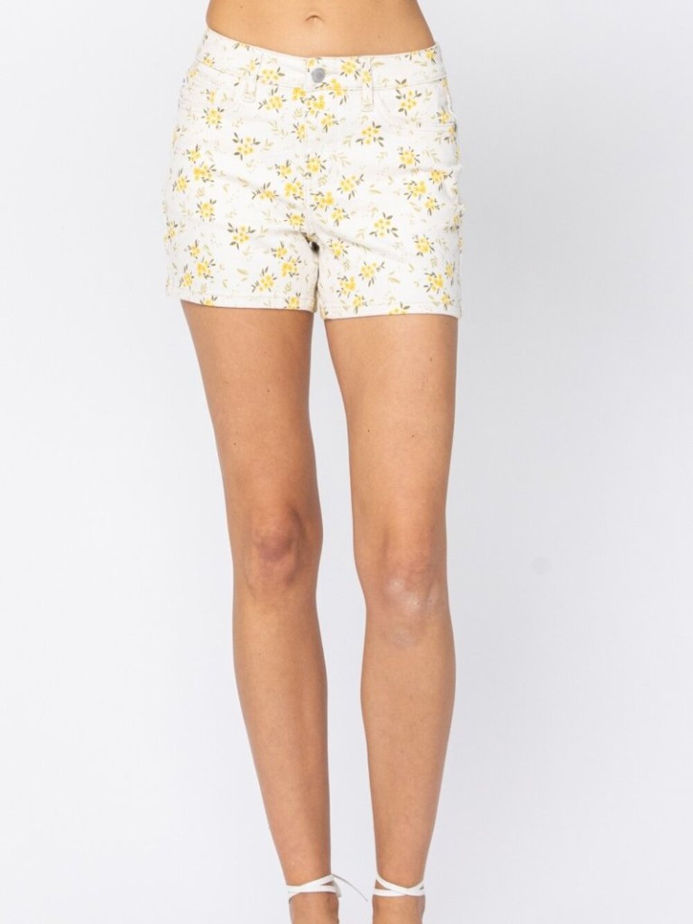 B97 Judy Blue Flower Print Shorts White New